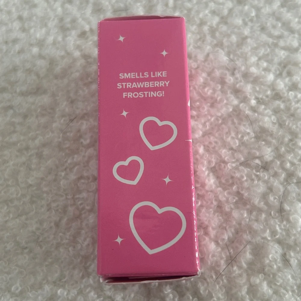 Too Faced Kissing Jelly Hydrating Lip Oil Gloss in Strawberry Frosting NEW